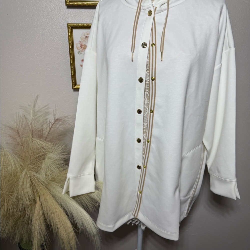 Elegant White Women's Jacket